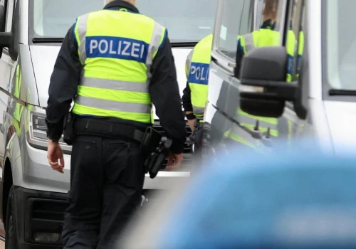 Kierowca Touarega z przyczepą dostał kare za brak... tachografu i licencji. Do tego kara za zbiornik z paliwem