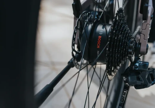 Bosch: Silnik o masie 2 kilogramów w piaście e‑bike’a oraz najcieńsza bateria w portfolio