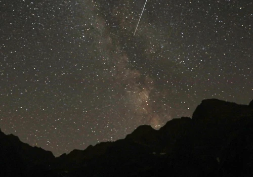 Nad Polskę nadciąga rój meteorów. Czerwcowe Bootydy wracają z wyjątkowym widowiskiem