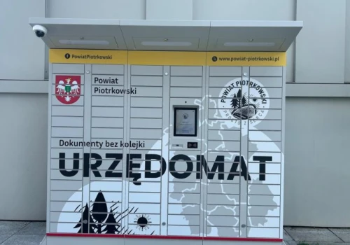 W Piotrkowie będą działać urzędomaty. Załatwisz sprawę w starostwie bez kolejek i po godzinach