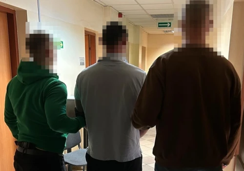 Ochota. 40-latek zaatakował przechodnia, by zerwać mu z szyi złoty łańcuszek