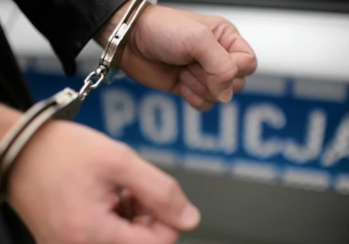Prawie 3 tys. ton odpadów trafiło do Polski nielegalnie. Obywatel Włoch usłyszał 218 zarzutów