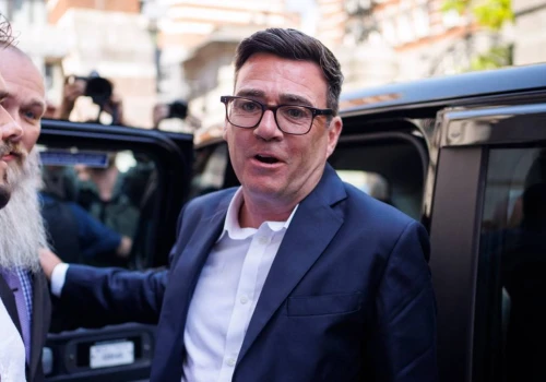 Wielka Brytania czeka na nowego premiera. Kim jest zdecydowany faworyt?