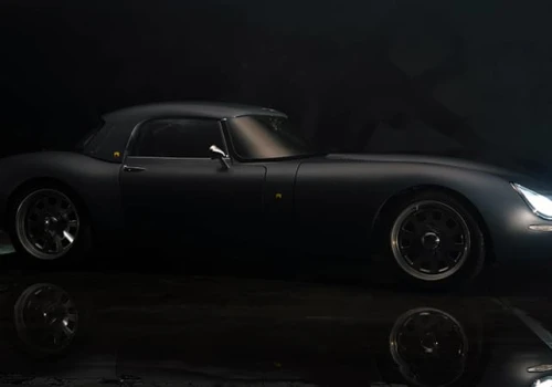 Arden AJ 50 V12 - Wymagający F-Type
