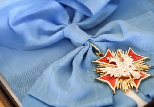 Kancelaria Prezydenta odebrała Order Orła Białego odesłany przez Zełenskiego