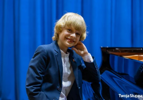 Koncert fortepianowy Szymona Goślińskiego w Słupcy