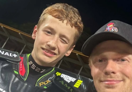 Żużel. Wheelie Bewleya, szpitalne mistrzostwa i tajemniczy Włoch Krakowiaka (POZA TOREM)