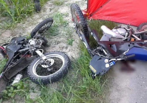 Zderzyły się dwa motocykle crossowe. 18-latek z Mazowsza zmarł na miejscu