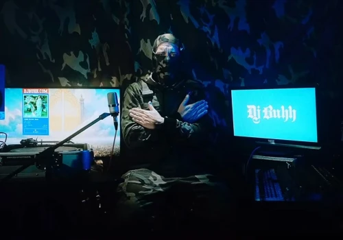 Wrogie przejęcie u Tedego. DJ Buhh nadaje na żywo