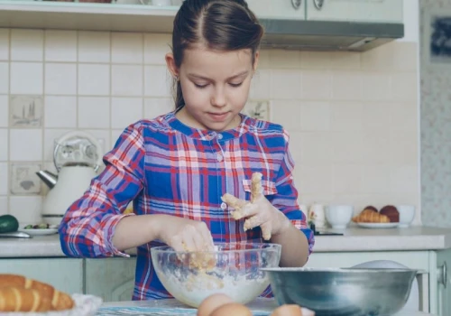Dziecko też ma rączki. Te posiłki 11-latek powinien przyrządzać sam