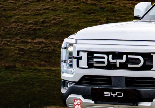 BYD poszerza gamę o pick-upa. Hybrydowy Shark przyspiesza do 100 km na godz. w 5,7 s