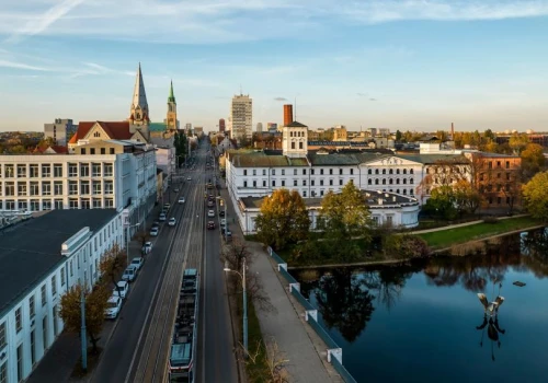 Fala zwolnień w jednym mieście. Nawet 700 osób może stracić pracę