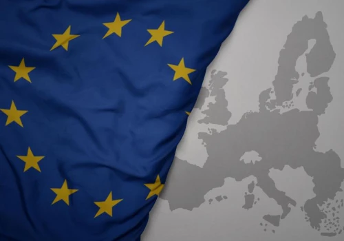 Czy strefa euro wywinie się z objęć recesji? PMI sugerują, że... być może