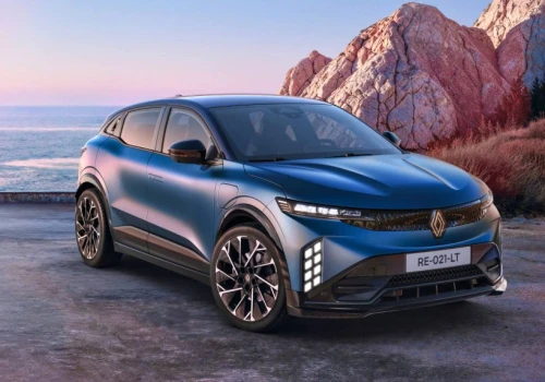 Renault odświeżyło Megane E-Tech. Najważniejsze jest to, czego nie widać