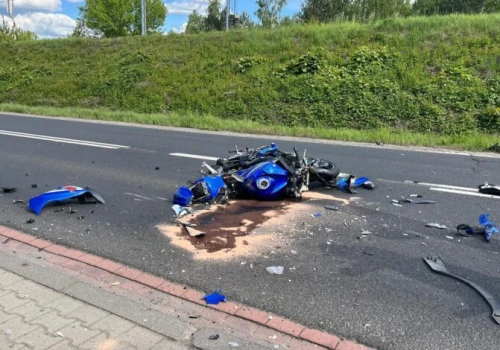 W tragicznym wypadku zginął 26-letni motocyklista. Częstochowska prokuratura oskarżyła 74-letnią kierującą