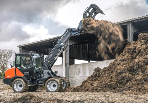 Ładowarki kołowe Kubota w rolnictwie: zwrotność, udźwig i praca w ciasnych gospodarstwach