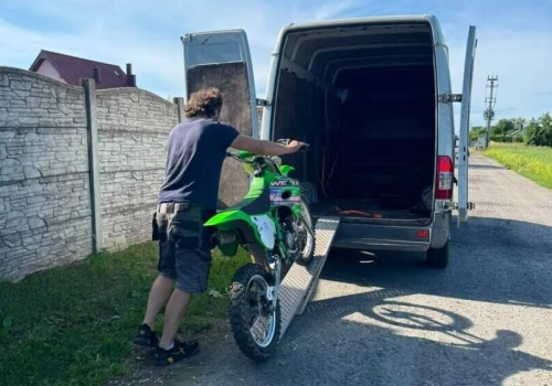14-latek urządził sobie rajd motocyklem w jednej z miejscowości powiatu pyrzyckiego