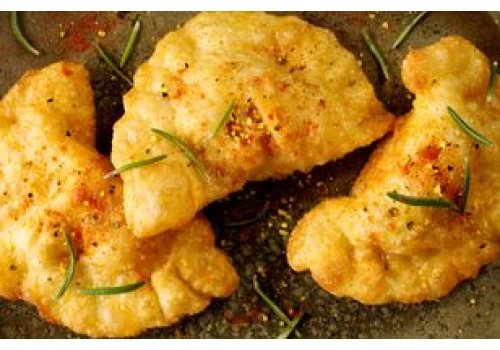 Panierowane pierogi zastąpią krokiety. Mają pyszny farsz i chrupiącą skórkę