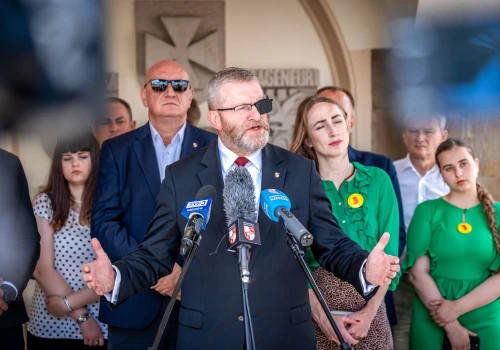 Konfederacja Korony Polskiej żąda kary śmierci. Grzegorz Braun o „fabryce śmierci” w Lutoryżu