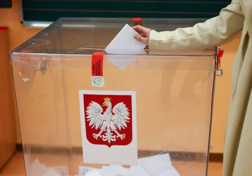 Zamienili głosy Nawrockiego i Trzaskowskiego. Śmieszne 