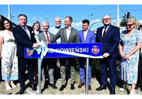 Toruń ma Plac Kowieński. Symbol przyjaźni z litewskim partnerem oficjalnie odsłonięty
