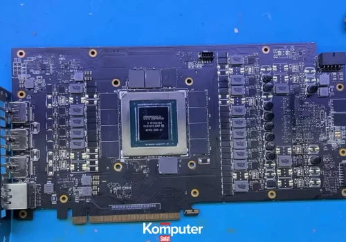 Fałszywe egzemplarzy GeForce RTX 4090 krążą w sieci. Są pozbawione pamięci