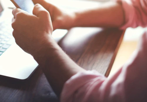 Polacy masowo porzucają bankowość internetową. Tego się już nie da zatrzymać