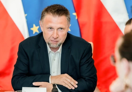 Pilna narada w MSWiA. Służby postawione w stan gotowości