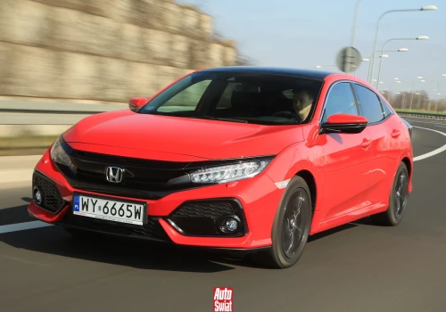 Honda Civic X po 100 tys. km mechanicznie była perfekcyjna. Endoskop ujawnił wstydliwy problem