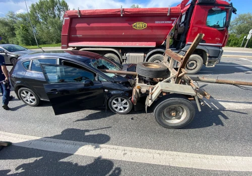 Wypadek na ul. Śliwiaka. Było krok od tragedii