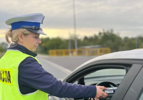 Dożywotni zakaz nie działa. Minister chce wysyłać kierowców do więzienia