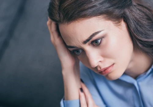 Wspomaga mięśnie i kości, chroni układ nerwowy. Stosuj w perimenopauzie