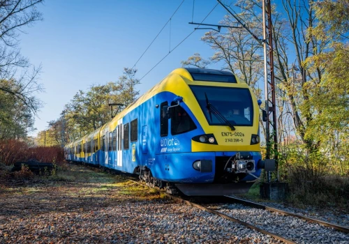 Koleje Śląskie unieważniają P5 dla Flirtów