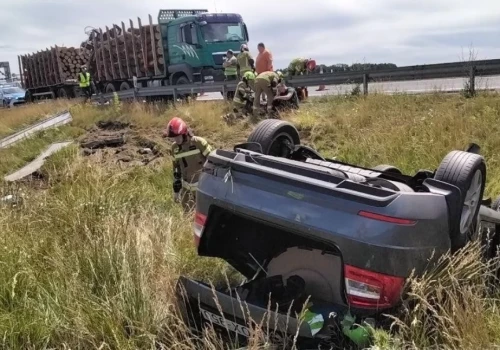 Dachował i wypadł z S5. Wypadek w okolicy Krościny Wielkiej