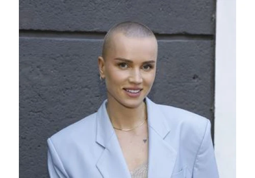 Maffashion zachwyciła na wakacjach. Ten kostium to hit sezonu