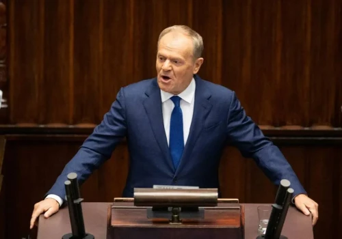 Premier Tusk kwestionuje wiarygodność lekarza-sygnalisty. 