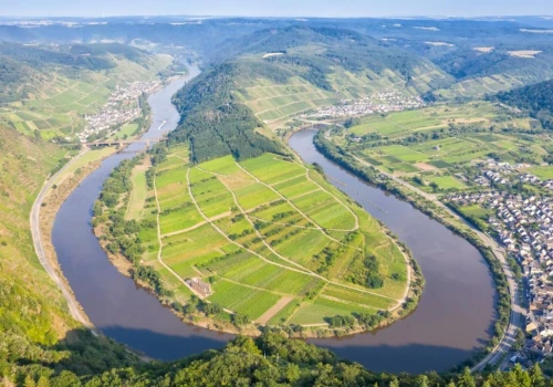 Weekend nad Mozelą – zamki, zakola rzeki i miasteczka jak z pocztówki