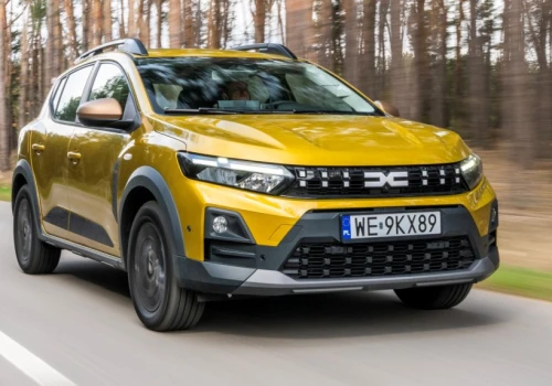 Maj to kolejny miesiąc wzrostu sprzedaży aut w Europie. Dacia Sandero powróciła na fotel lidera