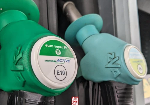 Tankowanie E10 jest bezpieczne. Przecież, gdyby nie było, stacje właśnie by bankrutowały