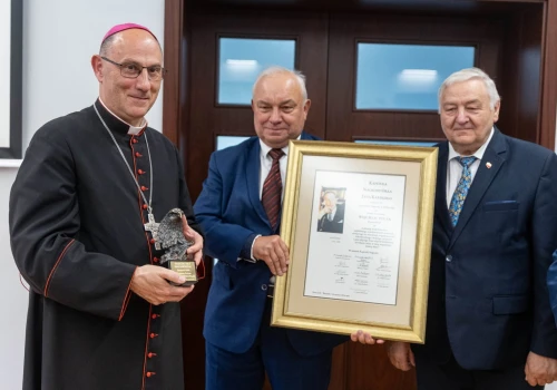 Nagroda Orła Jana Karskiego dla Prymasa Polski