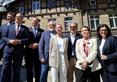 Minister Marta Cienkowska: „To miejsce musi żyć”. Rządowe pieniądze na remont w Hevelianum