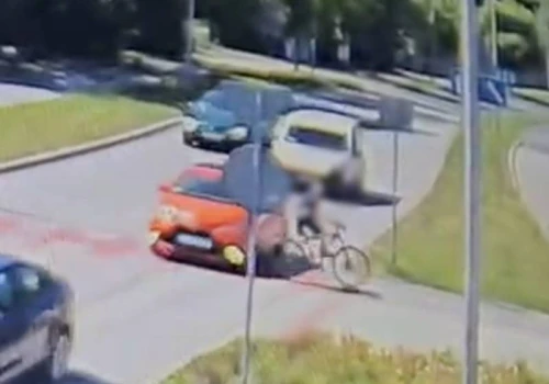 Wjechała w rowerzystę i kłamała, że to jego wina. Monitoring pokazał prawdę