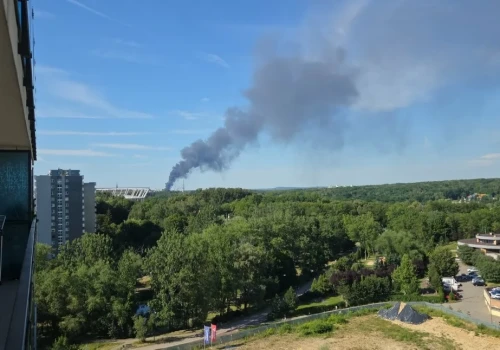 Dzień dobry Katowice. Po pożarze w Chorzowie pogorszyła się jakość powietrza