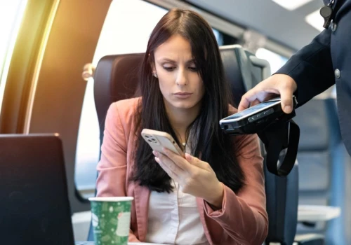 PKP Intercity testuje nowe odprawy pasażerów. Koniec 