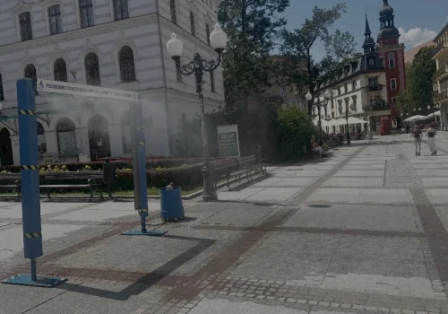 Kurtyny wodne już działają. Pomogą przetrwać nadchodzące upały
