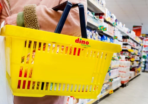 Dino wie, ile warte jest zakończenie roku szkolnego. W grze są setki milionów złotych