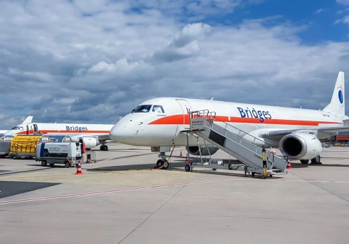 Bridges Air Cargo z drugim embraerem E190F