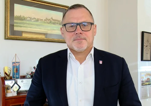 Prezydent Sieradza bez absolutorium i wotum zaufania od Rady Miasta