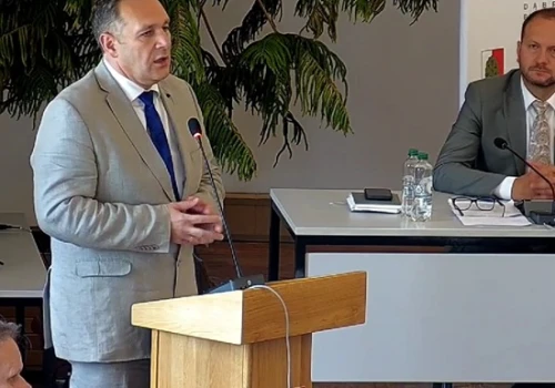 Szpital ma się zmienić, nie zniknąć. Powiat liczy na 40 mln zł wsparcia