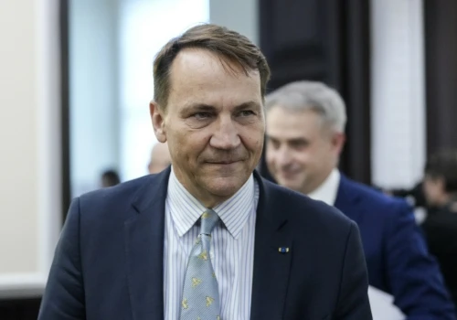 Lwów pominął polskie firmy. Jest reakcja MSZ. Sikorski: Może to i lepiej